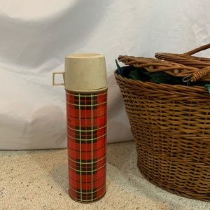 Plaid vintage rustic thermos